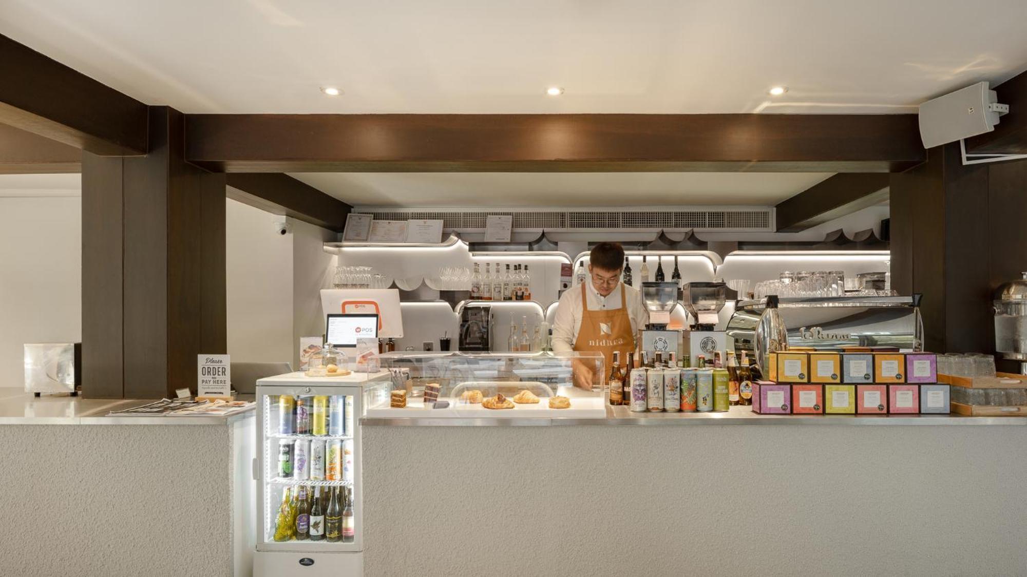 Nidhra Boutique Hotel Bangkok Sukhumvit Exteriör bild